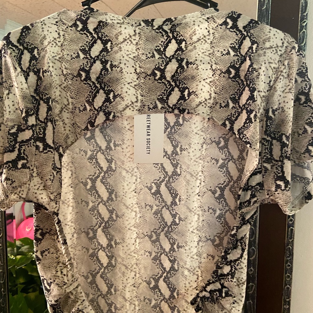 Women’s Blouse